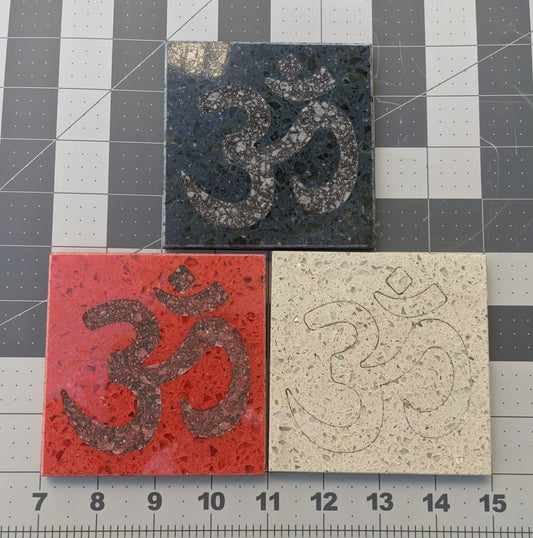 Tiles - Om Symbol